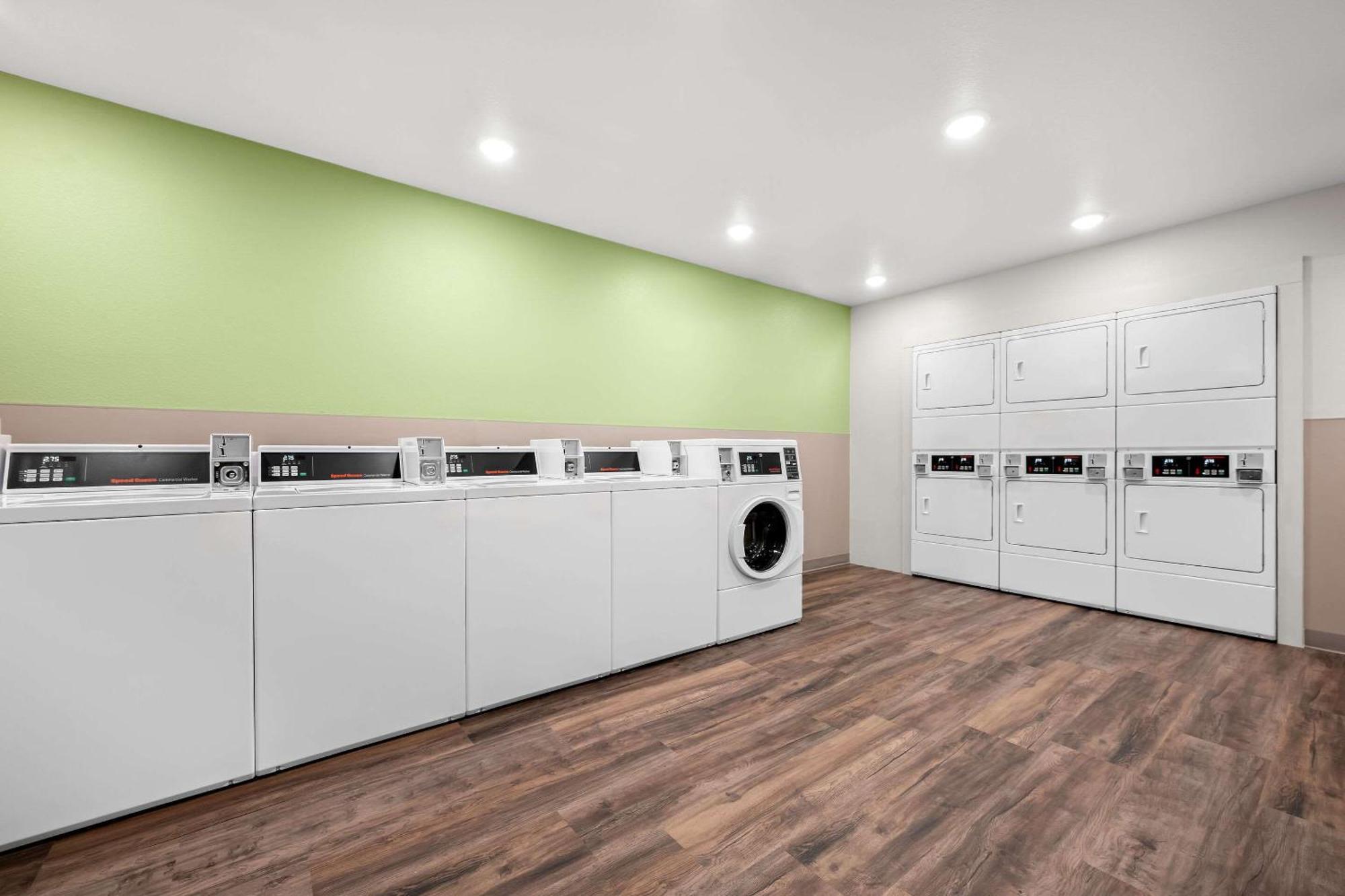 Woodspring Suites Huntsville - Research Park Exteriér fotografie